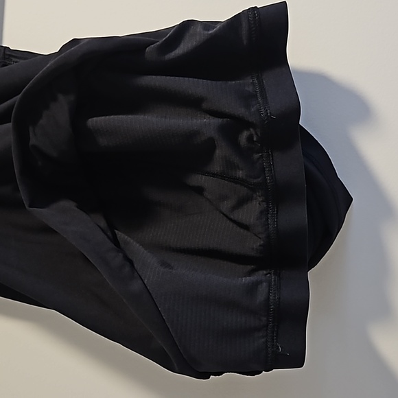 Black Workout Tank Top - Picture 4 of 5